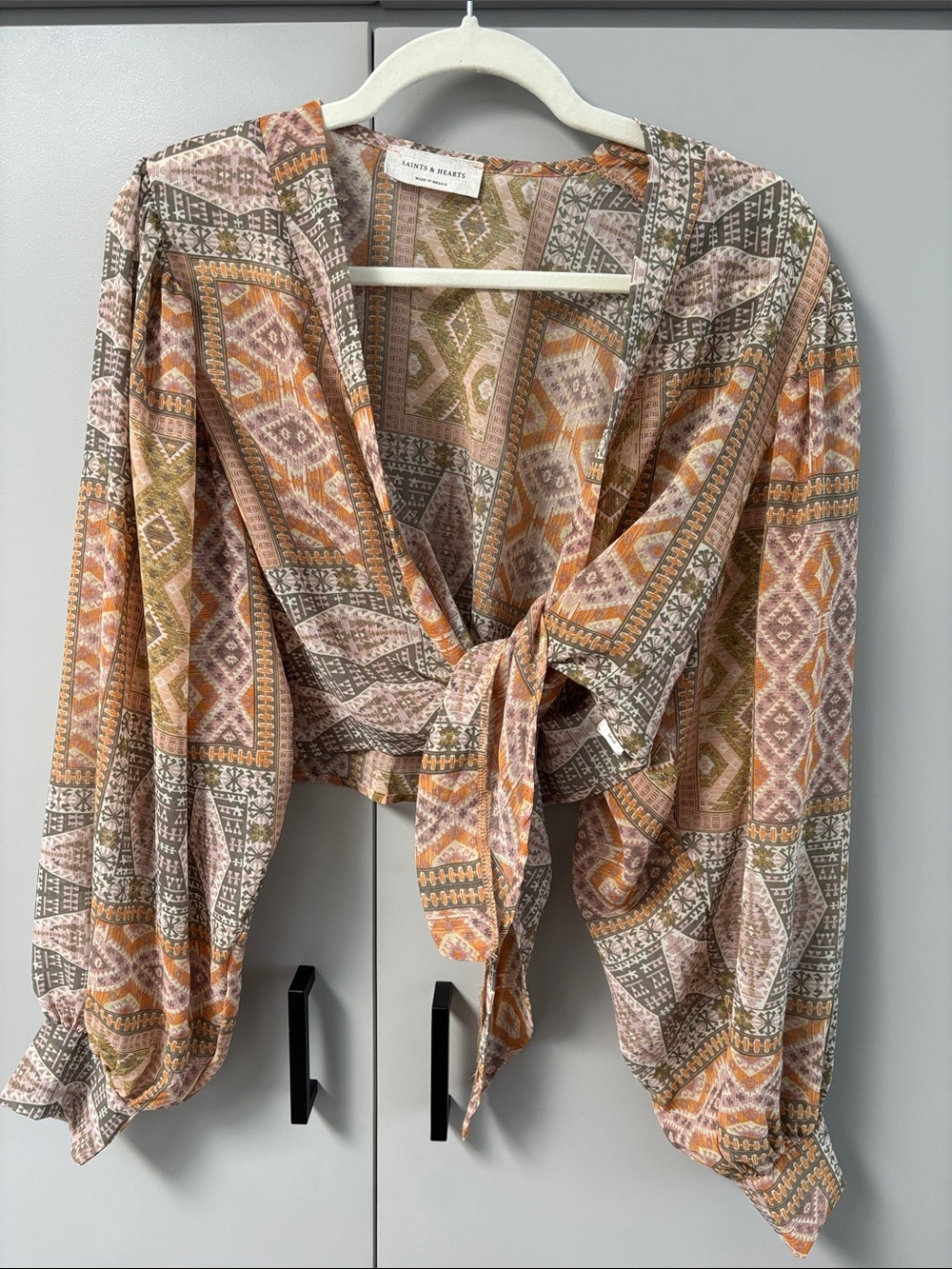 Amuse & Co. Tie-Front Printed Crop Blouse in Multi-Color